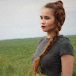 Meet your Posher, Alexandra